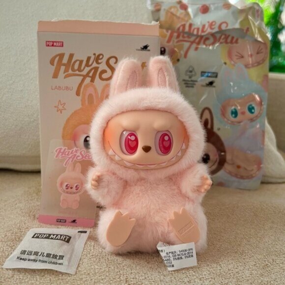 AUTHENTIC LABUBU DADA THE MONSTERS - Have a Seat Vinyl Plush Blind Box NWT